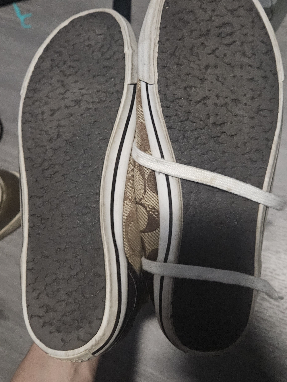 Coach Tan/Brown Signature Canvas Low-Top Sneakers with White Laces - Picture 3 of 4